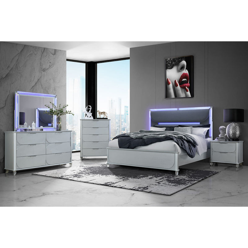 Laura - Dresser With Spacious Drawers - Silver