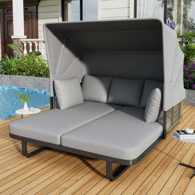 Outdoor Patio Rattan Daybed With Detachable Pillows
