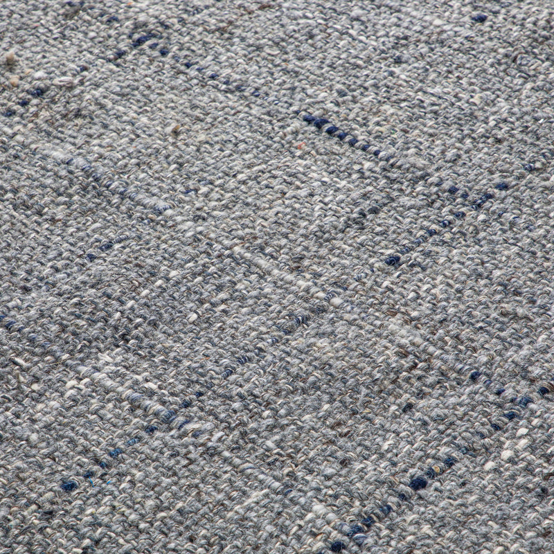 Tenney - 6' X 9' Area Rug - Gray / Blue