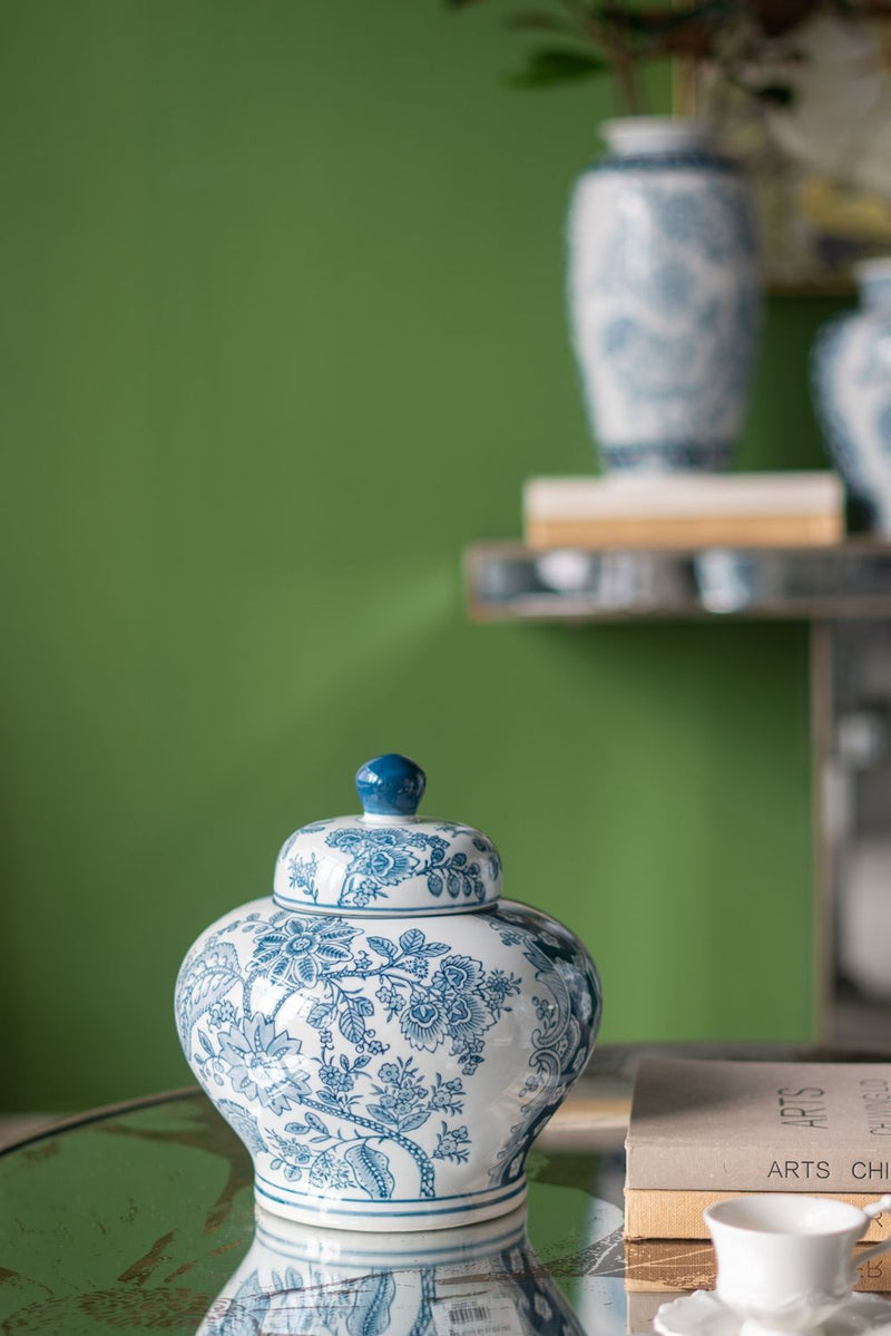 Round Table With Elegant Foral Design And Mirrored